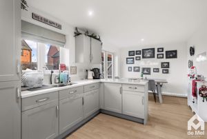 Photo 17- click for photo gallery